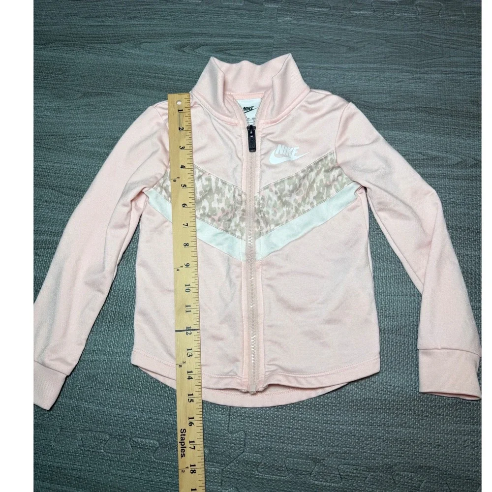 Nike Girls Pink Leopard Chevron Full Zip Track Jacket Size 4 XS - Picture 4 of 4